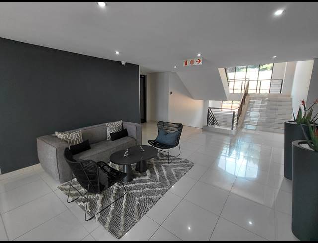 210M² OFFICE TO LET IN BRYANSTON